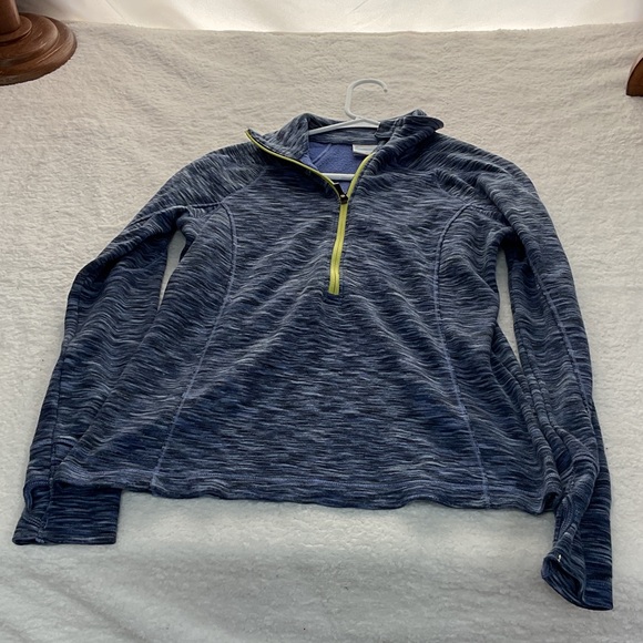 Columbia Jackets & Blazers - Woman’s Columbia Blue and Yellow Knit Pullover